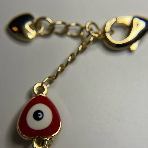 Red heart Evil Eye Bracelet - Picture 4 of 6